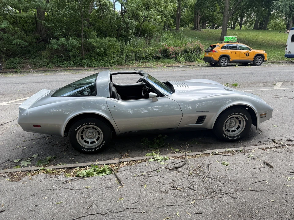 1982 Chevrolet Corvette C3 - Image 22 of 31