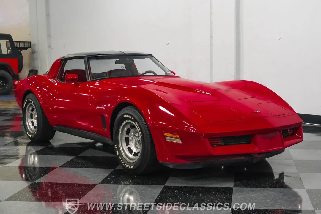 1982 Chevrolet Corvette C3 - Image 17 of 21