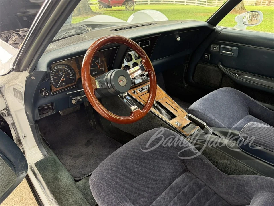 1982 Chevrolet Corvette C3 - Image 4 of 5