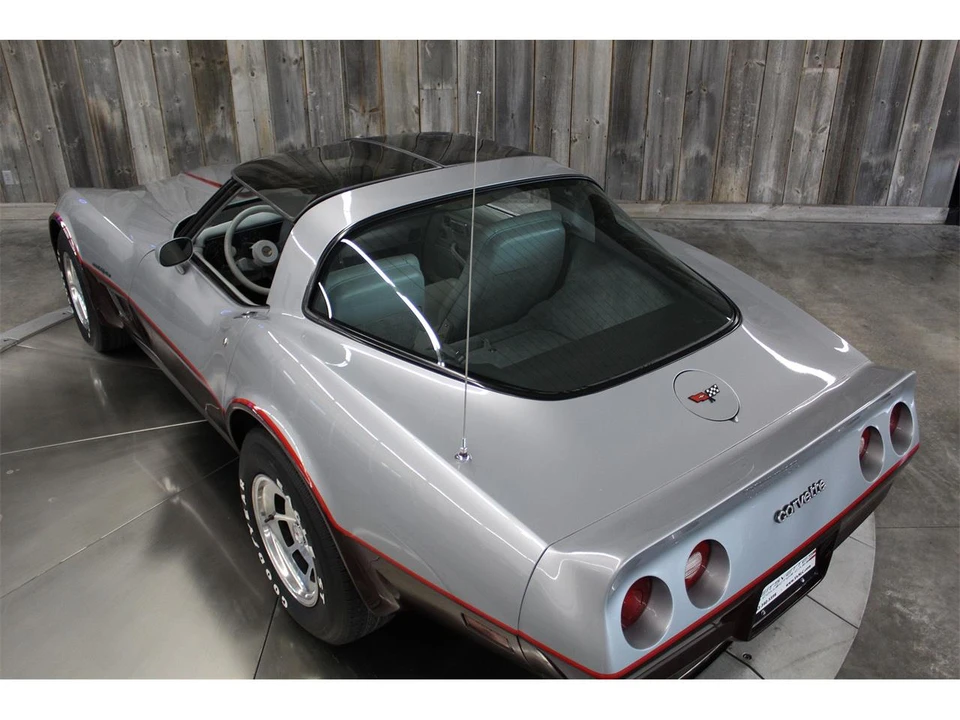 1982 Chevrolet Corvette C3 - Image 17 of 31
