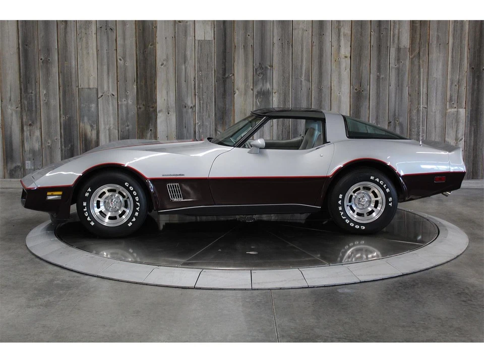 1982 Chevrolet Corvette C3 - Image 2 of 31