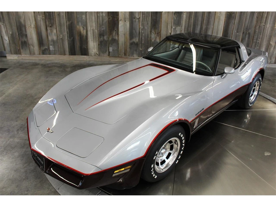 1982 Chevrolet Corvette C3 - Image 16 of 31