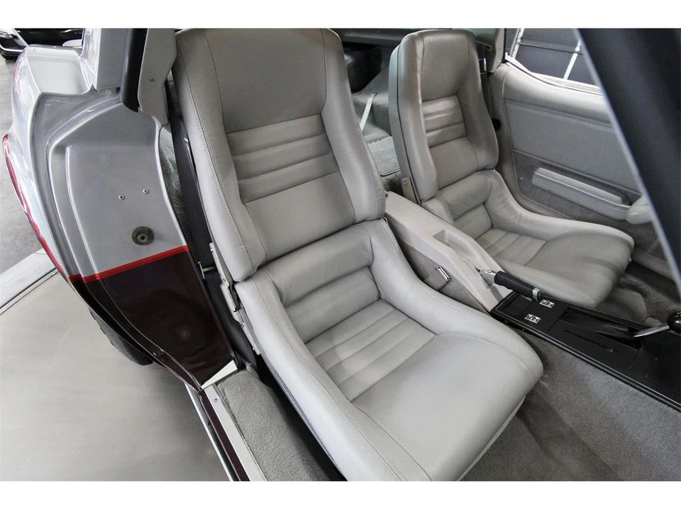 1982 Chevrolet Corvette C3 - Image 24 of 31