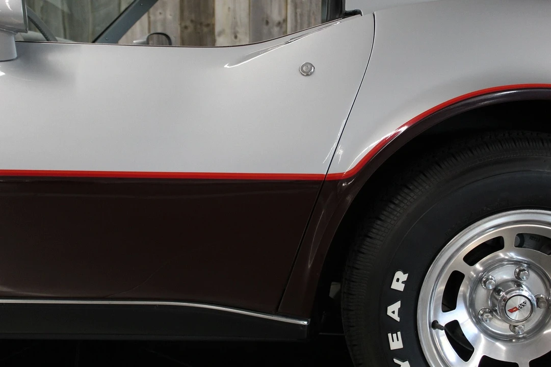 1982 Chevrolet Corvette C3 - Image 14 of 21