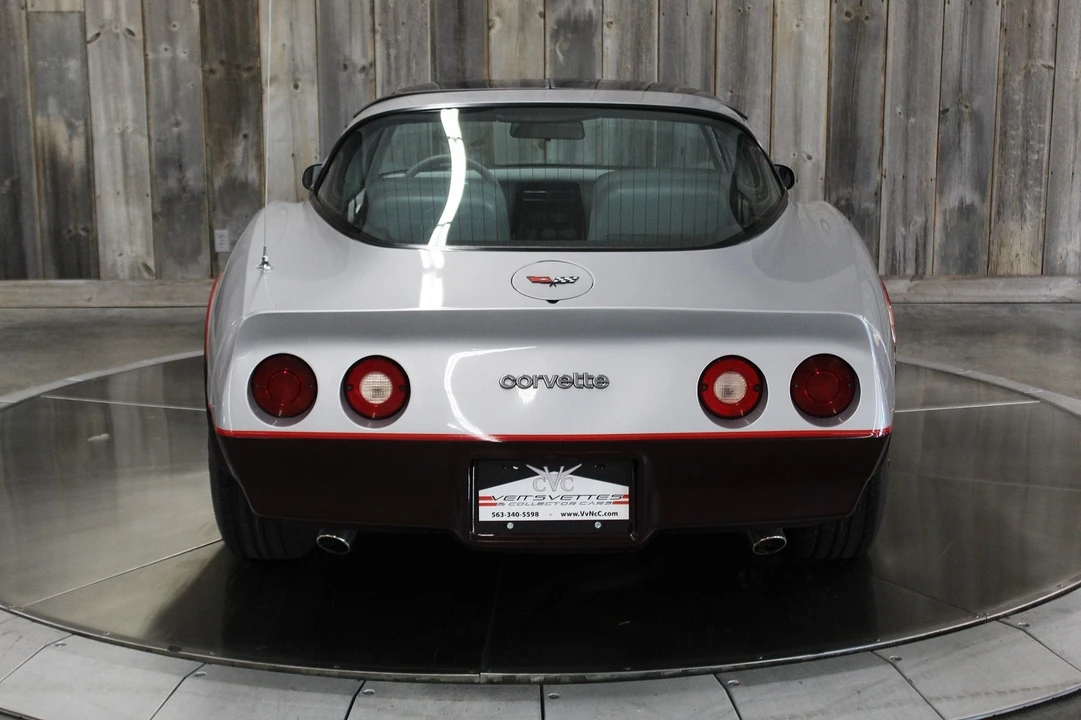 1982 Chevrolet Corvette C3 - Image 8 of 21