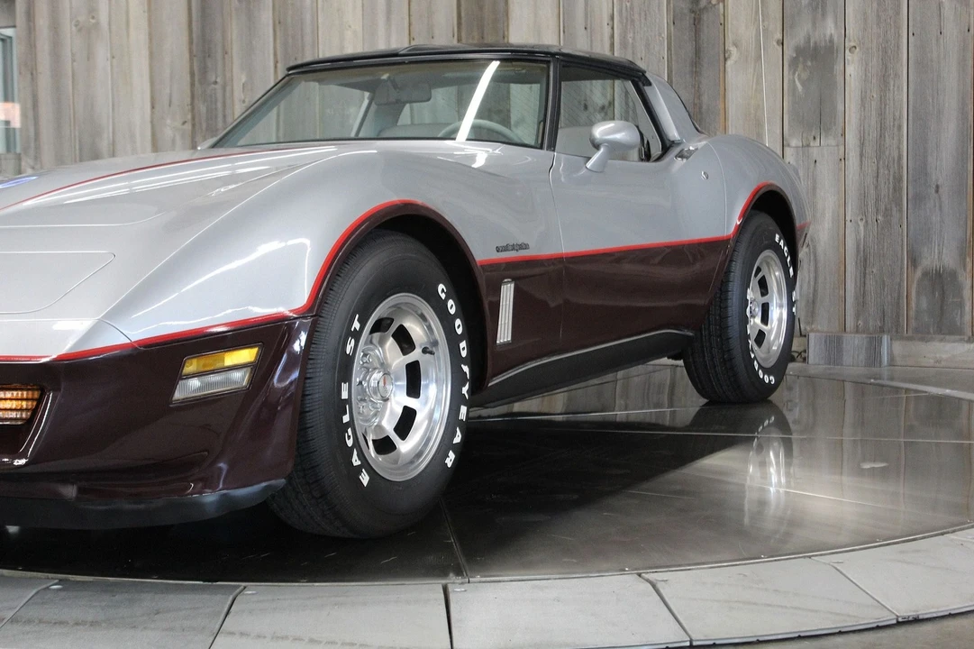 1982 Chevrolet Corvette C3 - Image 10 of 21