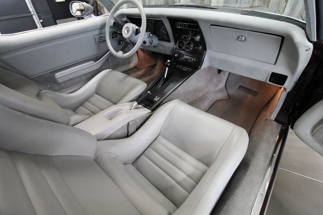 1982 Chevrolet Corvette C3 - Image 20 of 21