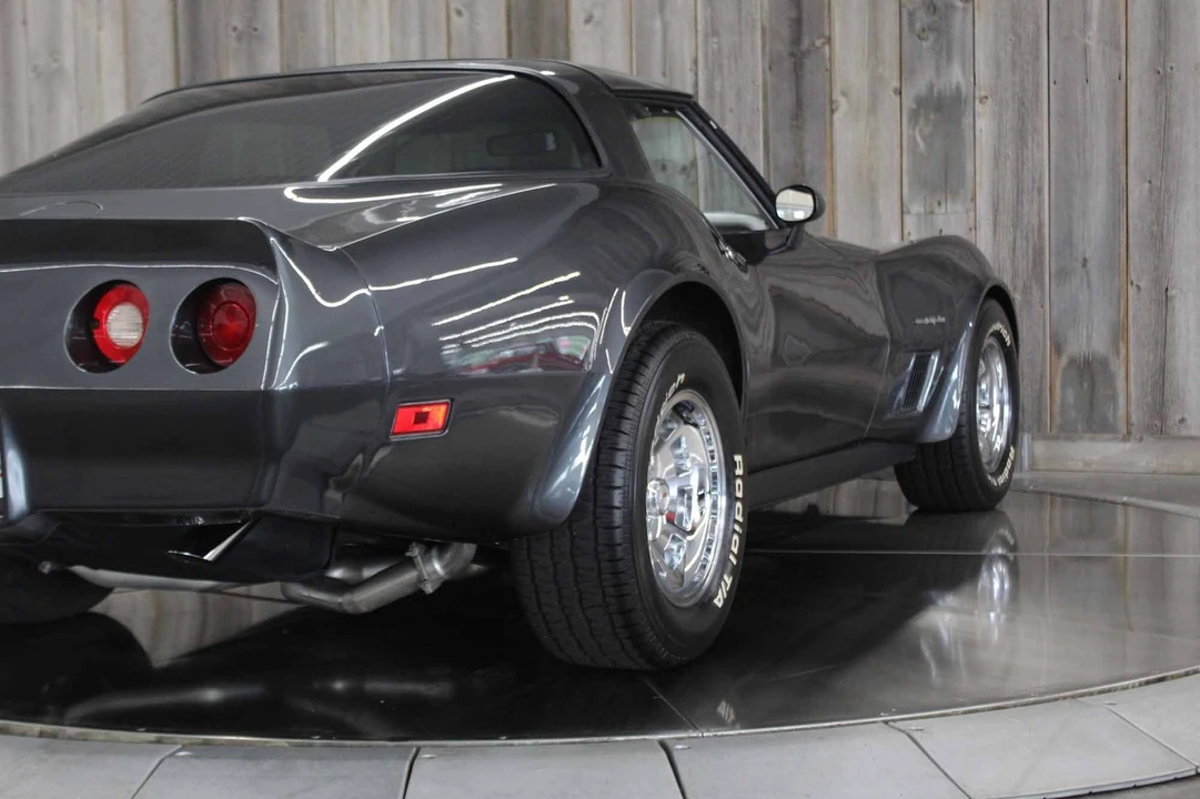 1982 Chevrolet Corvette C3 - Image 12 of 21
