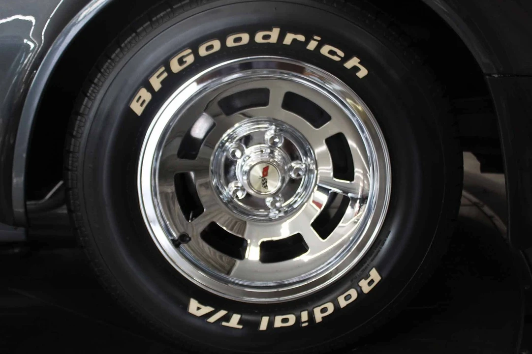 1982 Chevrolet Corvette C3 - Image 19 of 21