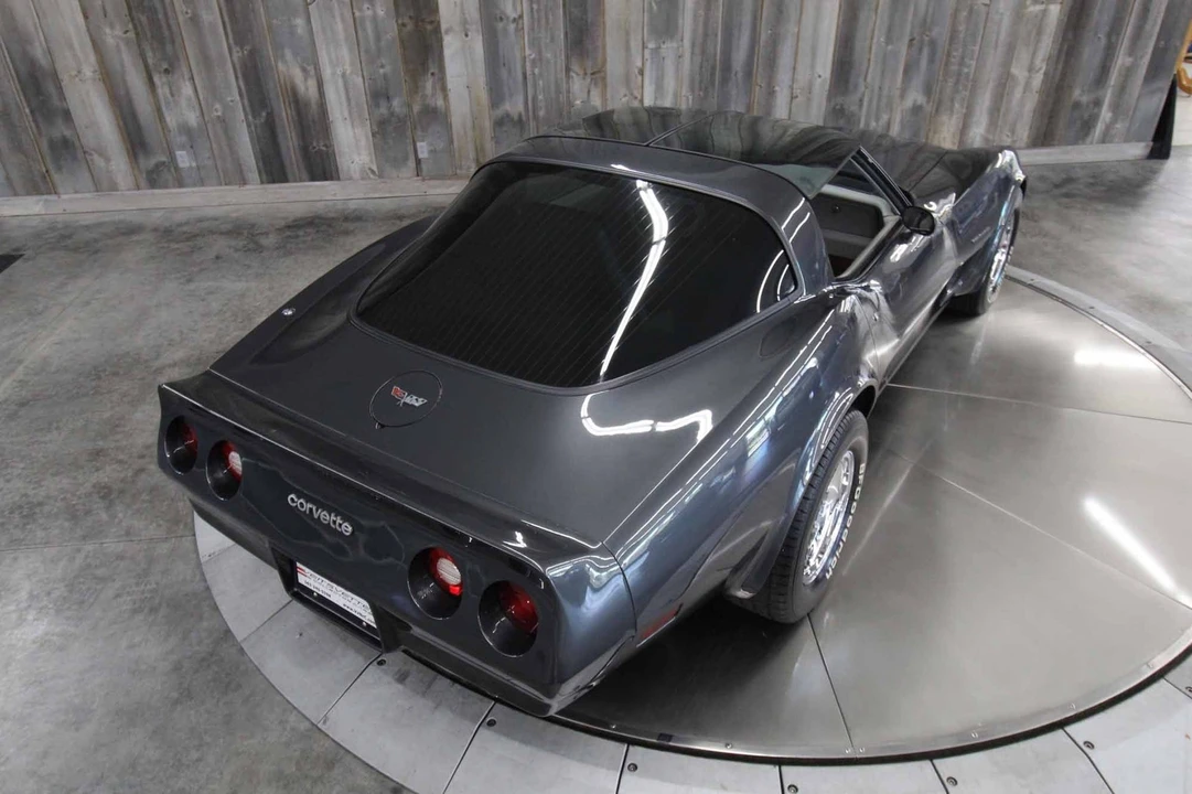 1982 Chevrolet Corvette C3 - Image 17 of 21