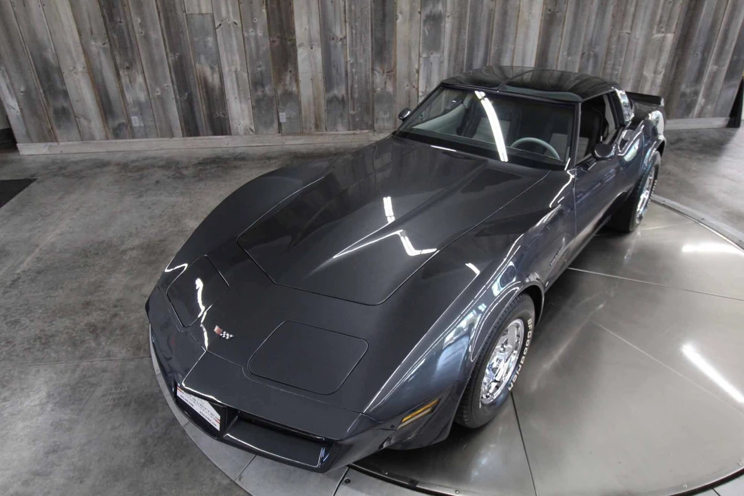 1982 Chevrolet Corvette C3 - Image 14 of 21