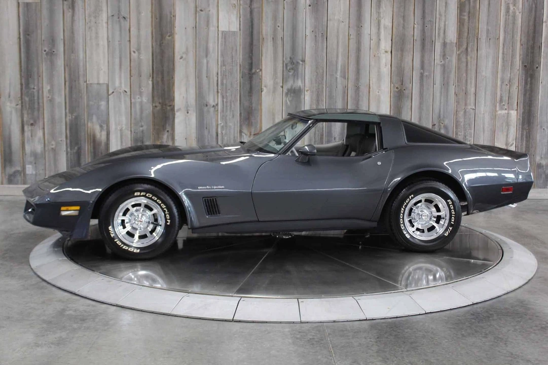 1982 Chevrolet Corvette C3 - Image 2 of 21