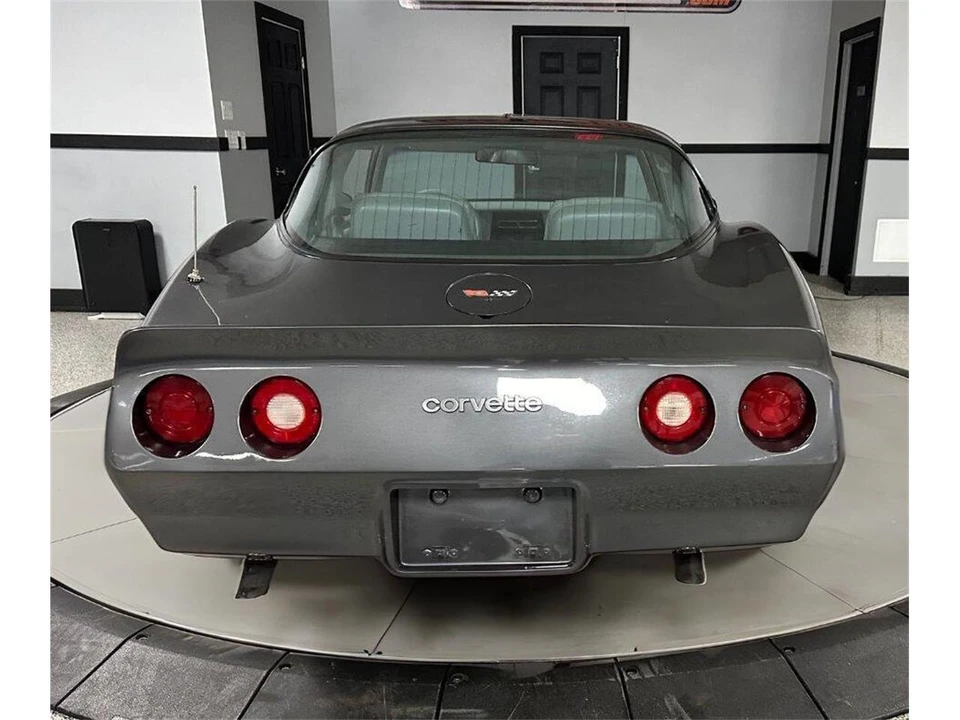 1982 Chevrolet Corvette C3 - Image 13 of 31