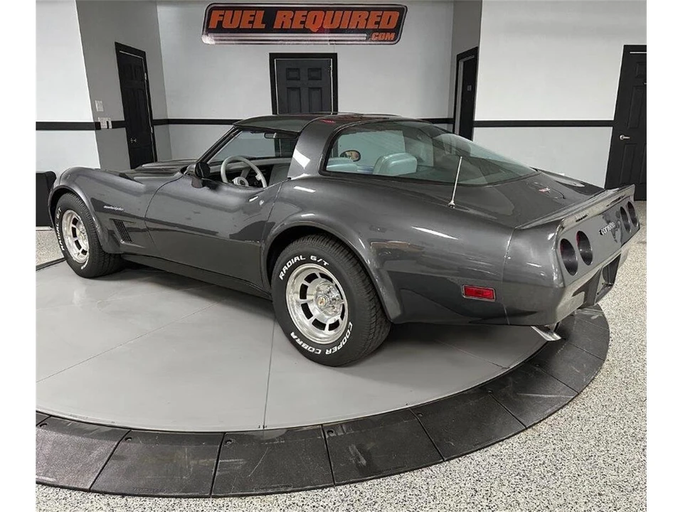1982 Chevrolet Corvette C3 - Image 16 of 31
