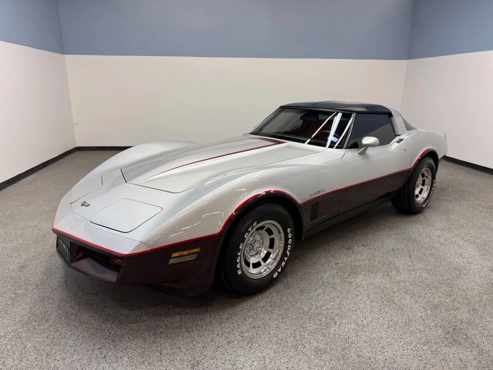 1982 Chevrolet Corvette C3 - Image 2 of 31