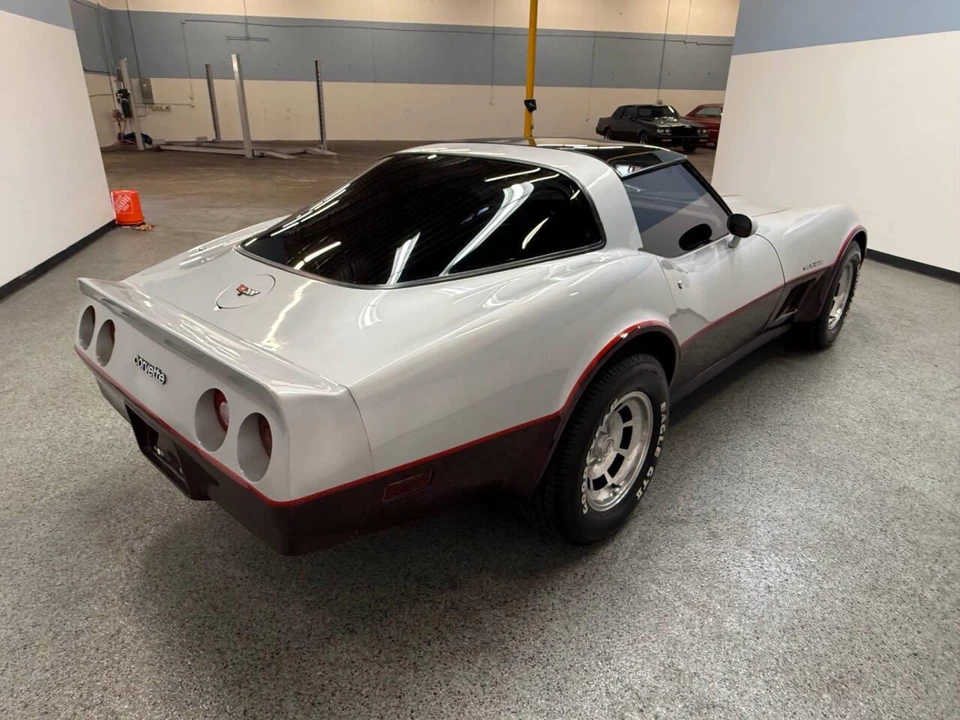 1982 Chevrolet Corvette C3 - Image 6 of 31
