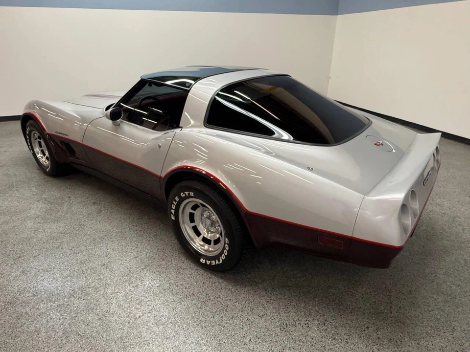 1982 Chevrolet Corvette C3 - Image 4 of 31