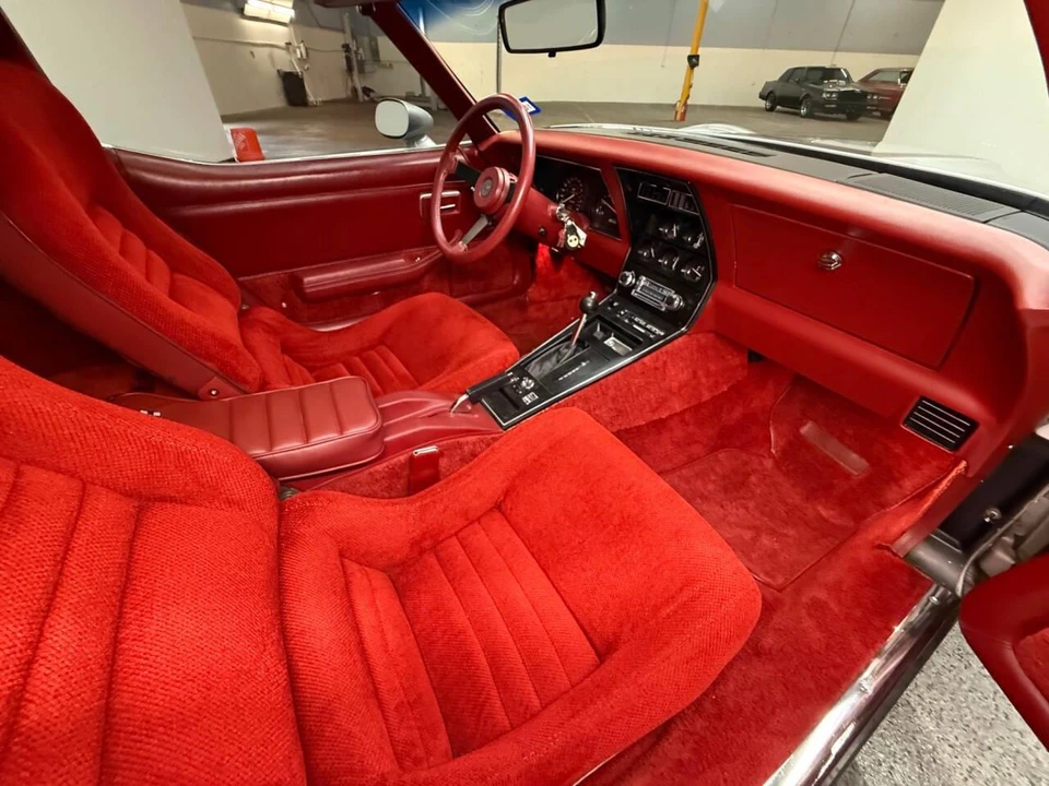 1982 Chevrolet Corvette C3 - Image 26 of 31