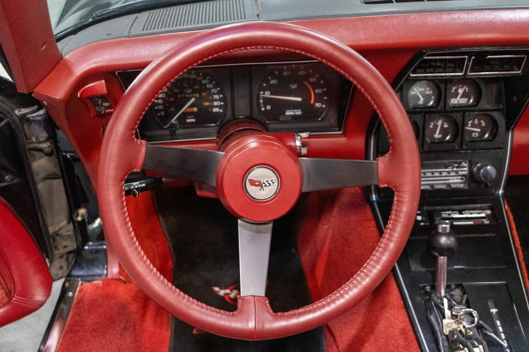 1982 Chevrolet Corvette C3 - Image 11 of 31
