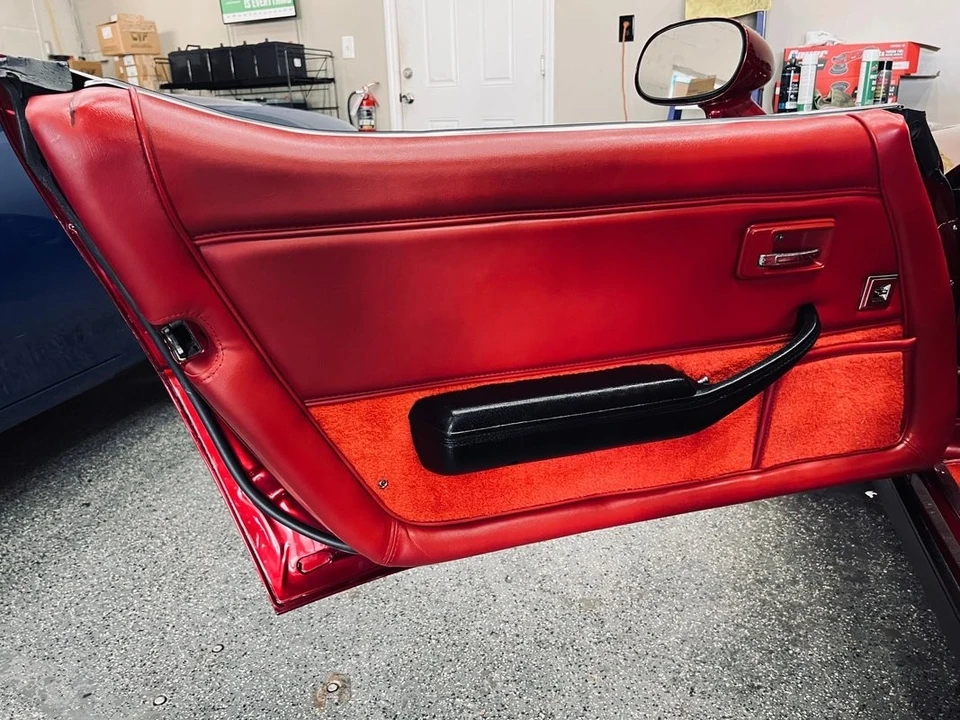 1982 Chevrolet Corvette C3 - Image 13 of 21
