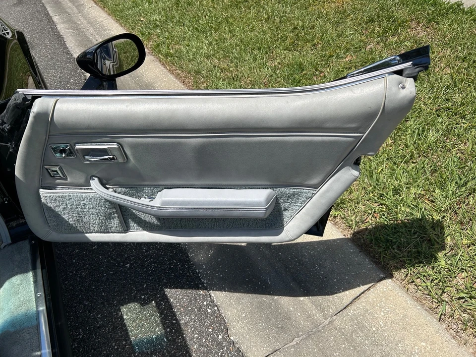 1982 Chevrolet Corvette C3 - Image 11 of 21