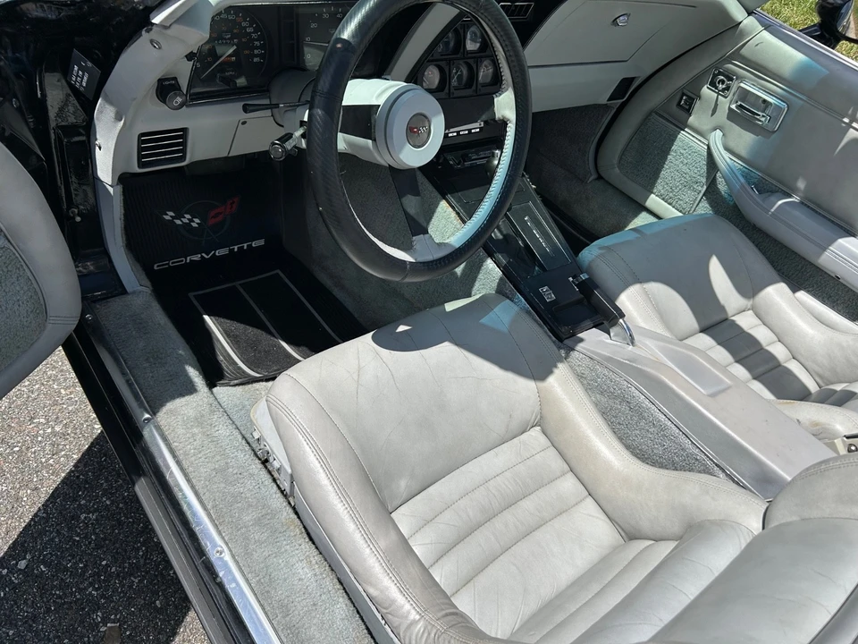 1982 Chevrolet Corvette C3 - Image 13 of 21