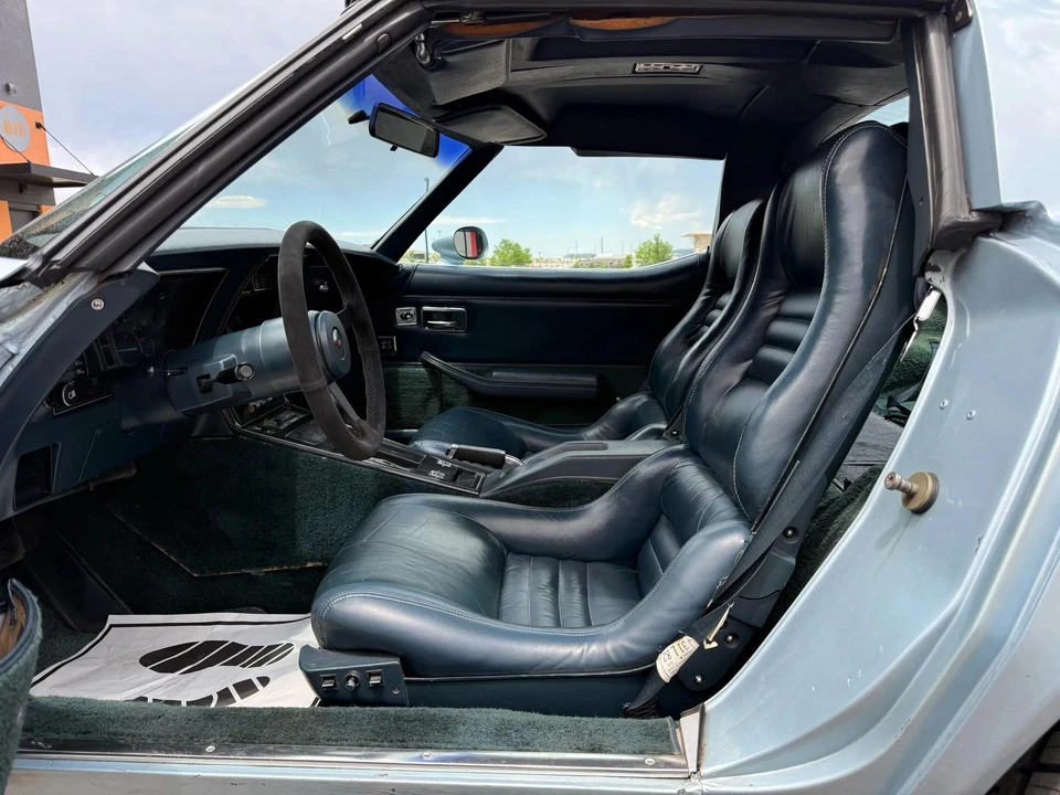 1982 Chevrolet Corvette C3 - Image 30 of 31