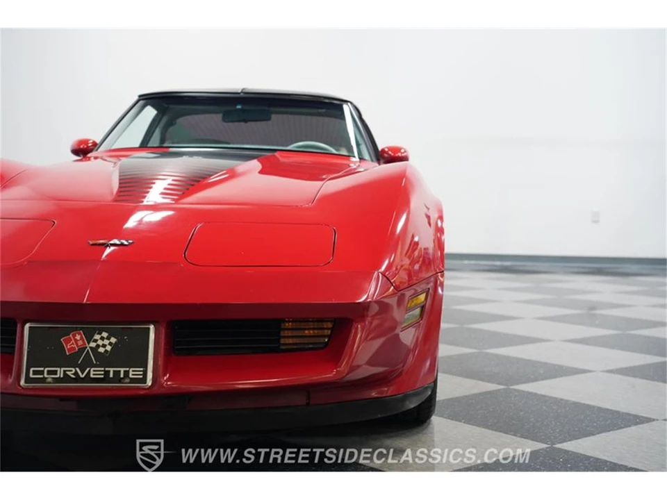 1982 Chevrolet Corvette C3 - Image 17 of 31