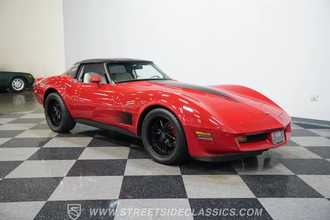1982 Chevrolet Corvette C3 - Image 17 of 31