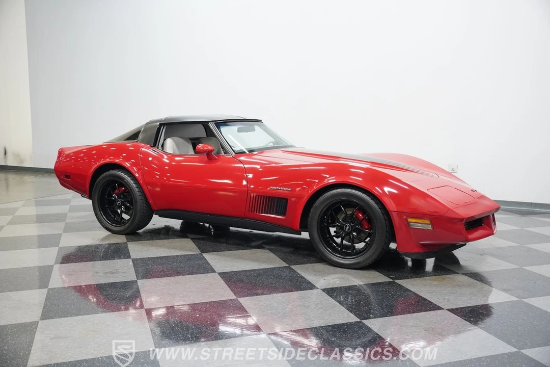 1982 Chevrolet Corvette C3 - Image 16 of 31