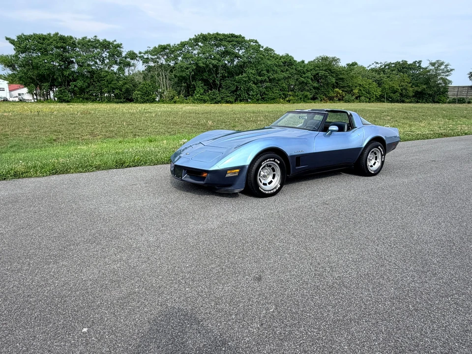 1982 Chevrolet Corvette C3 - Image 10 of 31