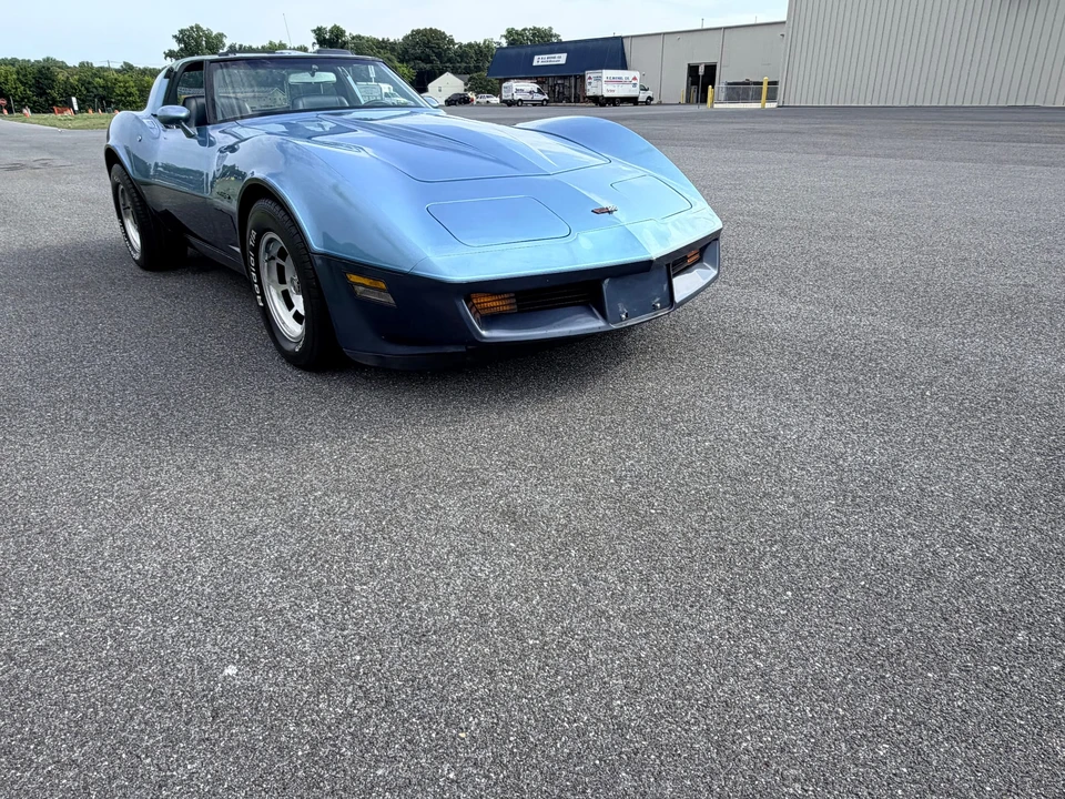 1982 Chevrolet Corvette C3 - Image 24 of 31
