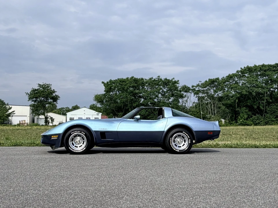 1982 Chevrolet Corvette C3 - Image 2 of 31