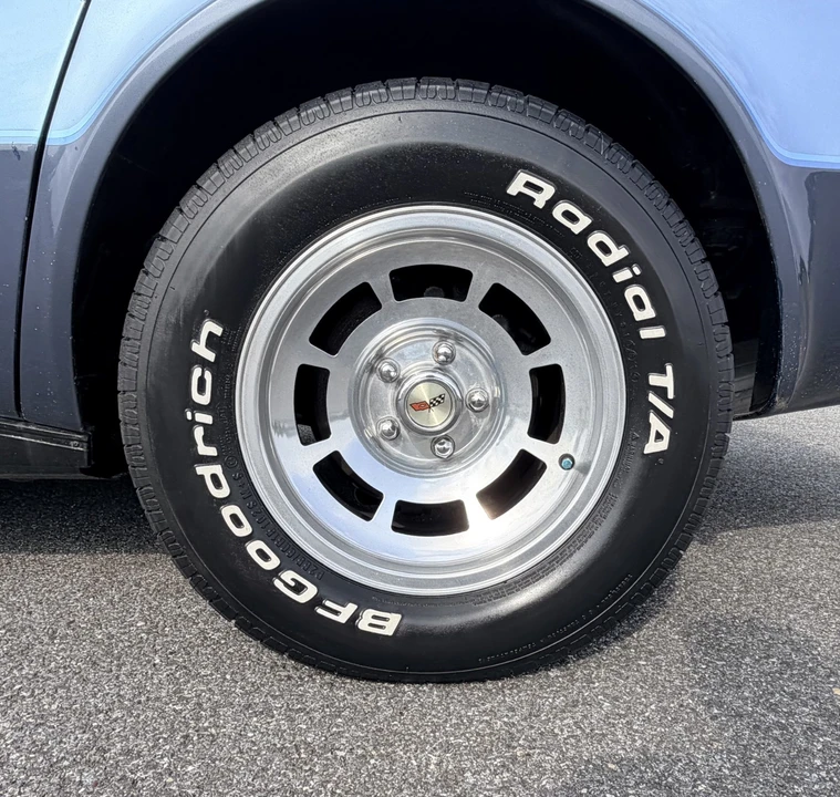 1982 Chevrolet Corvette C3 - Image 15 of 31