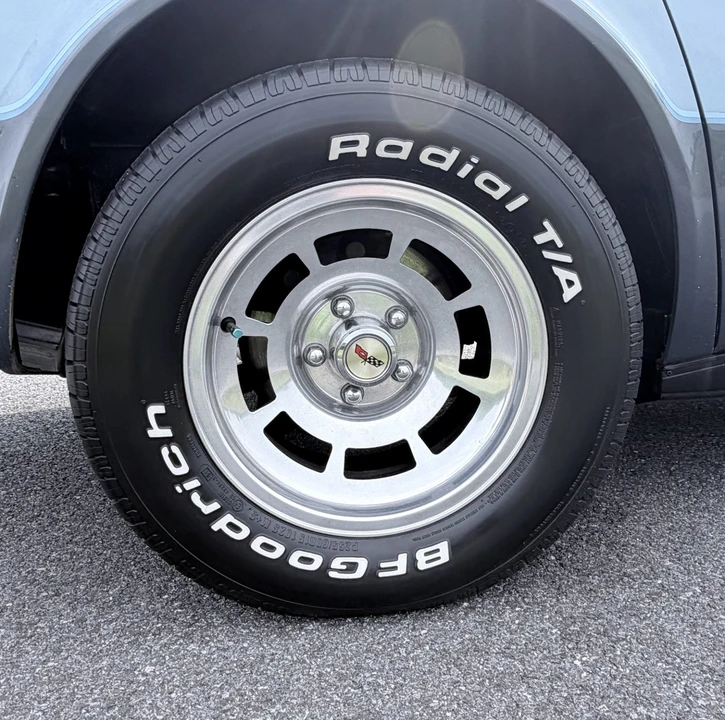 1982 Chevrolet Corvette C3 - Image 16 of 31