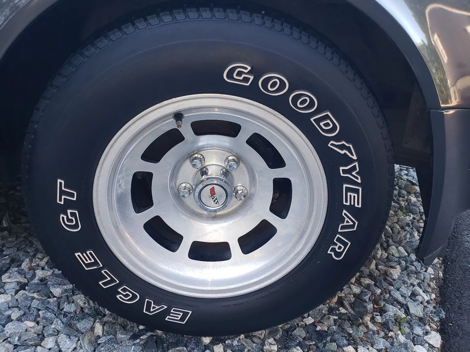 1982 Chevrolet Corvette C3 - Image 12 of 24