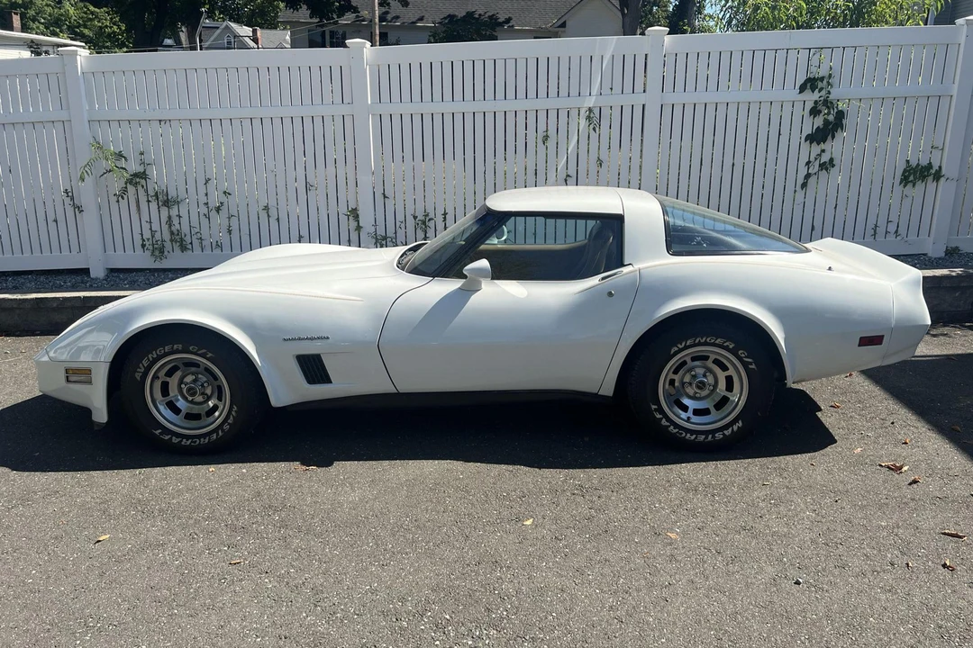 1982 Chevrolet Corvette C3 - Image 3 of 5