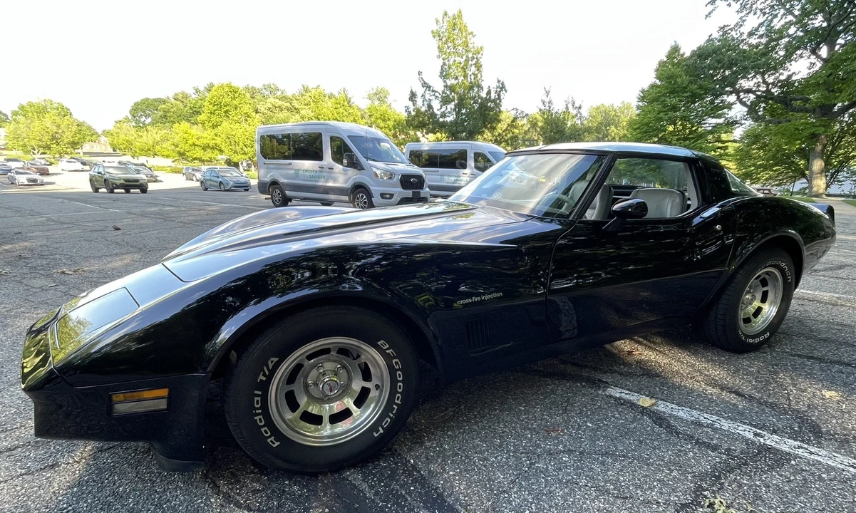 1982 Chevrolet Corvette - Image 9 of 31