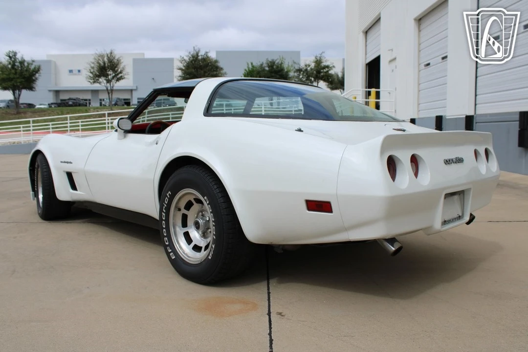 1982 Chevrolet Corvette C3 - Image 12 of 21
