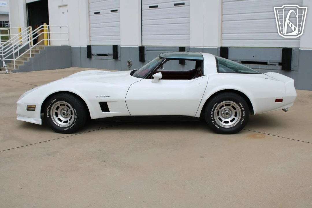 1982 Chevrolet Corvette C3 - Image 8 of 21