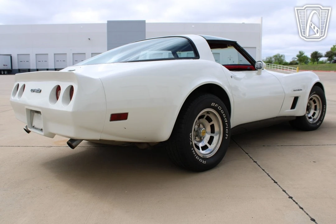 1982 Chevrolet Corvette C3 - Image 18 of 21