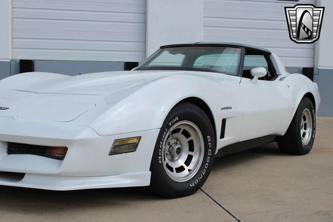1982 Chevrolet Corvette C3 - Image 13 of 21