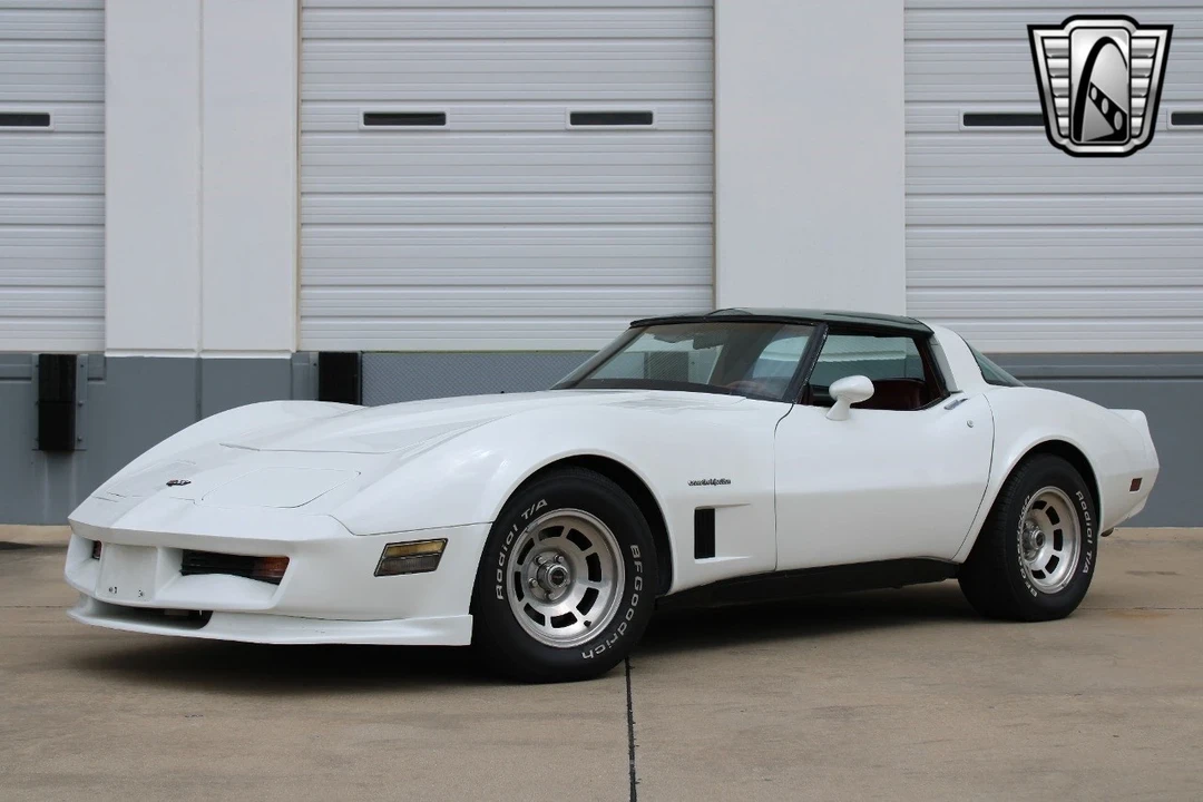 1982 Chevrolet Corvette C3 - Image 3 of 12
