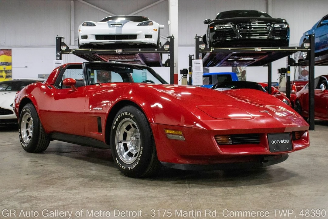 1982 Chevrolet Corvette C3 - Image 11 of 12