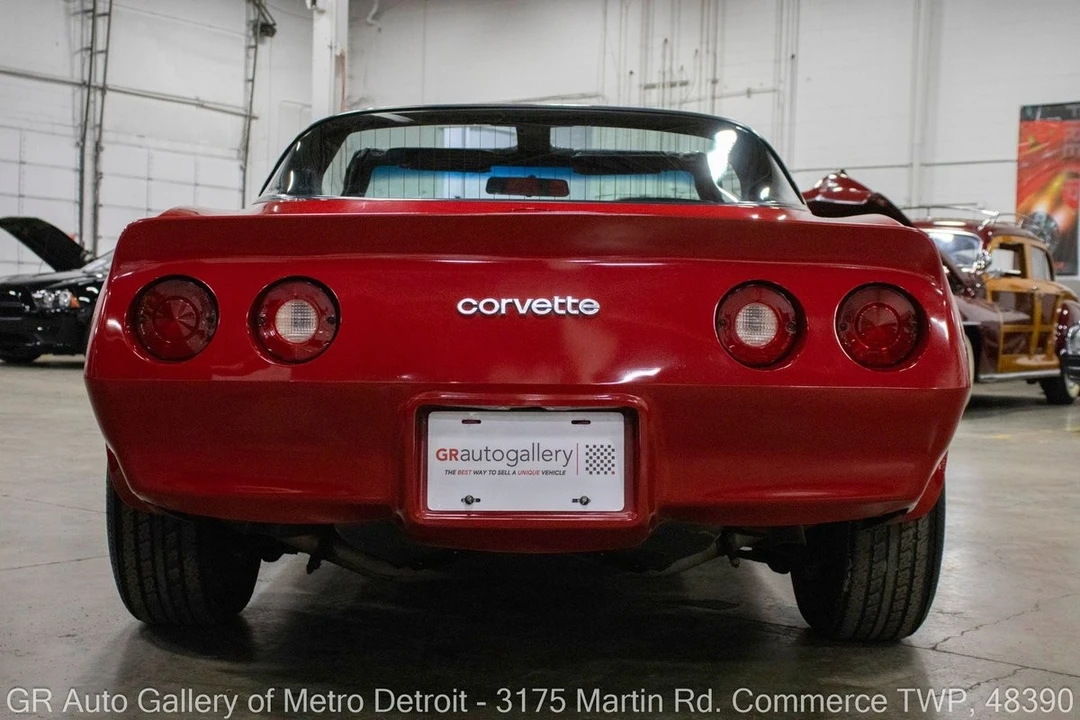 1982 Chevrolet Corvette C3 - Image 7 of 12