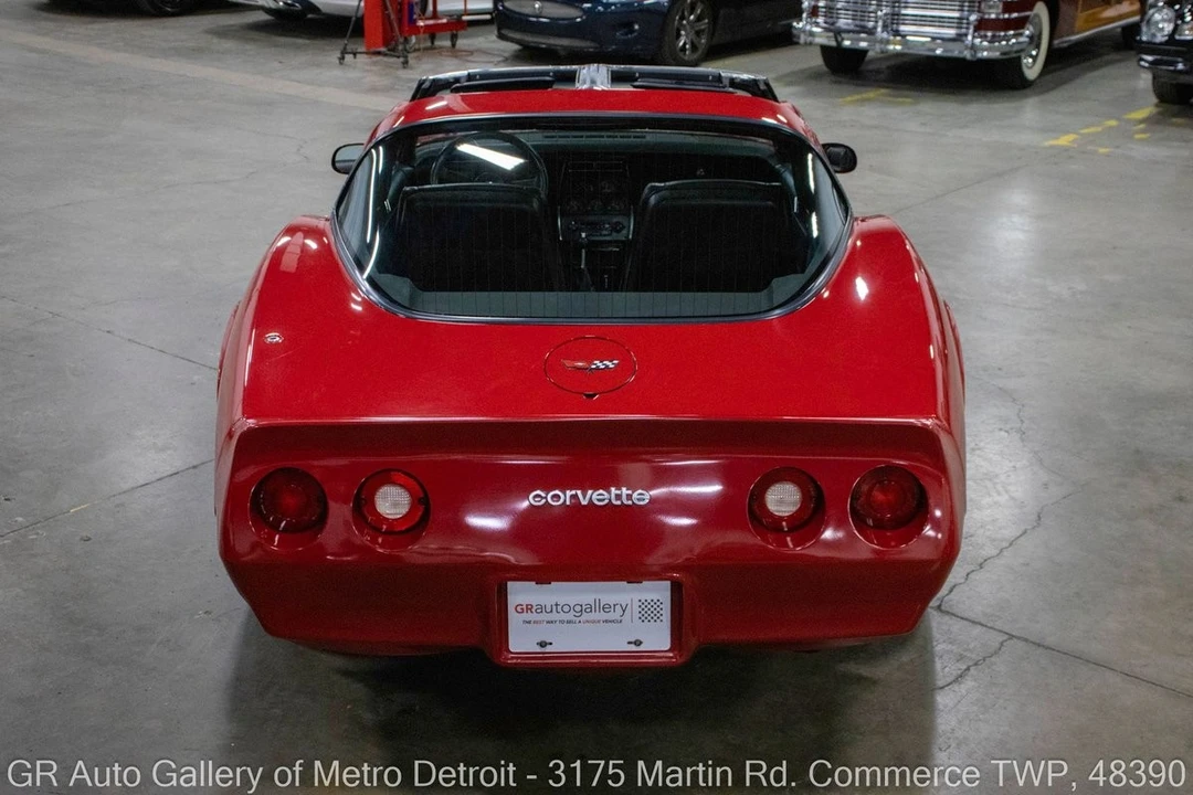 1982 Chevrolet Corvette C3 - Image 6 of 12