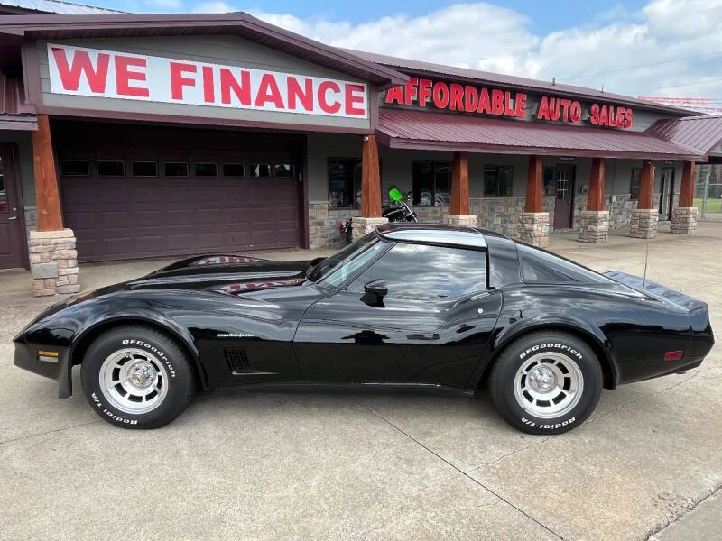 1982 Chevrolet Corvette C3 - Image 6 of 16