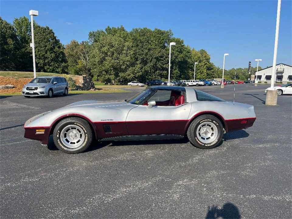 1982 Chevrolet Corvette C3 - Image 5 of 31
