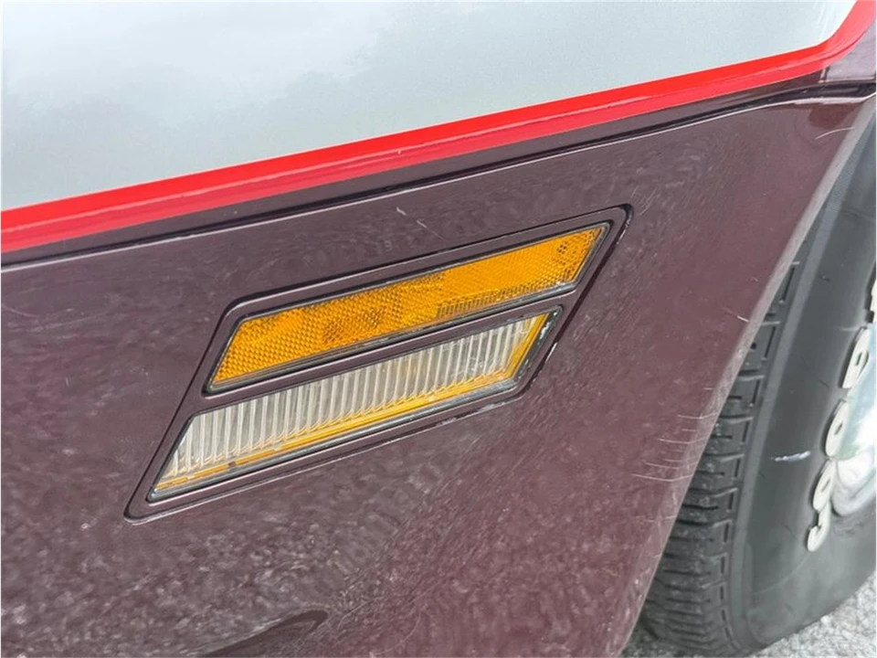 1982 Chevrolet Corvette C3 - Image 24 of 31