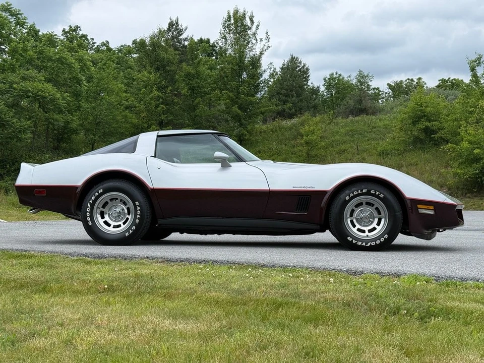 1982 Chevrolet Corvette C3 - Image 5 of 31
